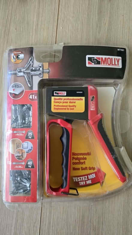 Photo of free Molly wall anchor/fixing kit with setting tool (Kidlington OX5) #2