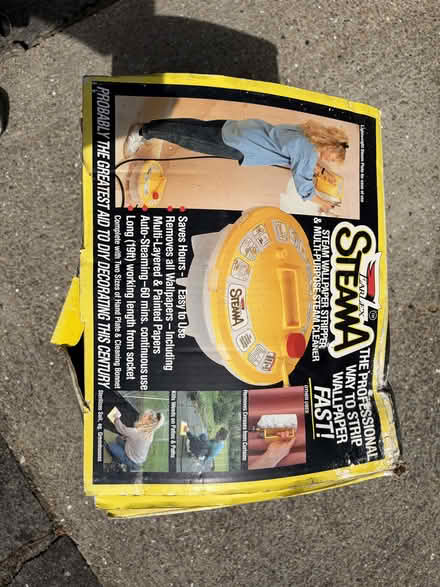 Photo of free Wallpaper steamer (BR5) #1