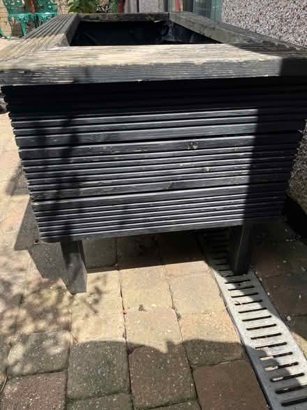Photo of free Garden planter (Bromley,Hayes) #1