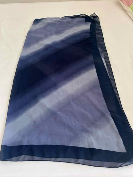 Photo of free Scarf (TW2) #1