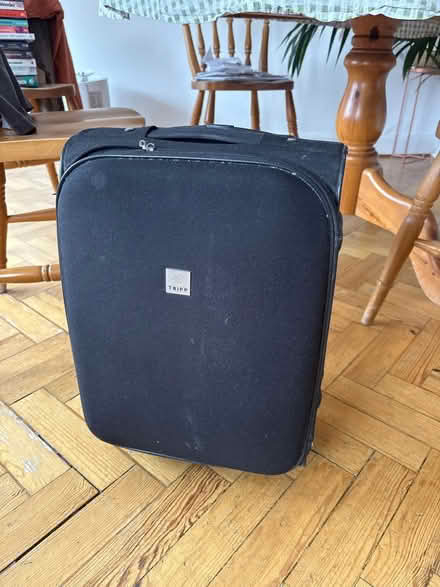 Photo of free Trip suitcase (Lee SE12) #1