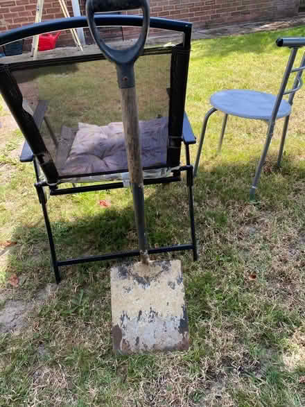 Photo of free Large shovel (Southborough TN4) #1