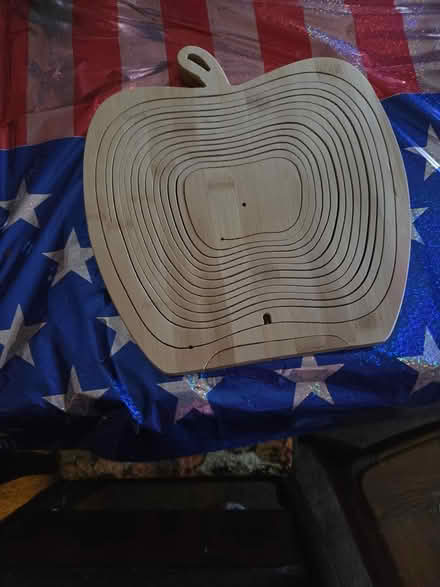 Photo of free wooden hot plate/fruit bowl (Manville) #1