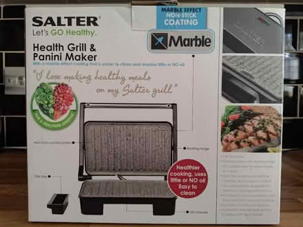 Photo of free Grill and panini maker (Chesterton CB4) #3
