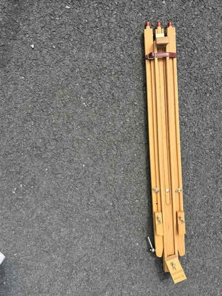 Photo of free Artist Wooden Easel (Ruthin LL15) #1