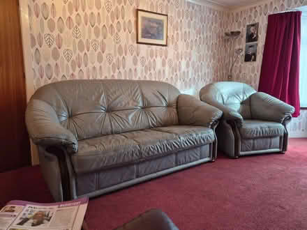 Photo of free 3 seater leather settee and chair (Fulwood PR2) #1