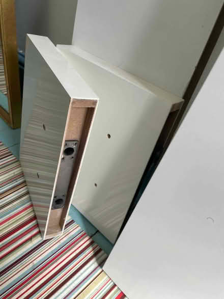 Photo of free 6 white floating shelves (Lambeth SE11) #2