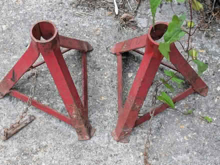 Photo of free Pair axle stands (incomplete) (Waterston DT2) #1