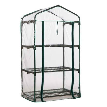 Photo of free Greenhouse (Tilbury RM18) #1