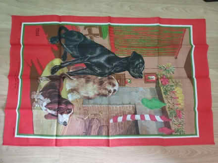 Photo of free Tea towel, Christmas dogs (islington N1) #1
