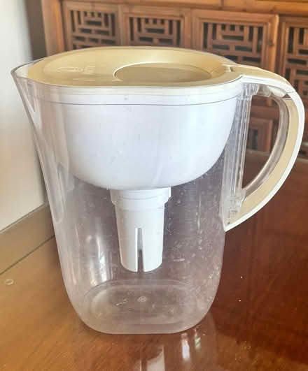 Photo of free Brita water filter container (Willow Glen) #1