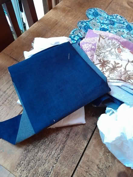 Photo of free Fabric Remnants Roll of velcro (Earley RG6) #2