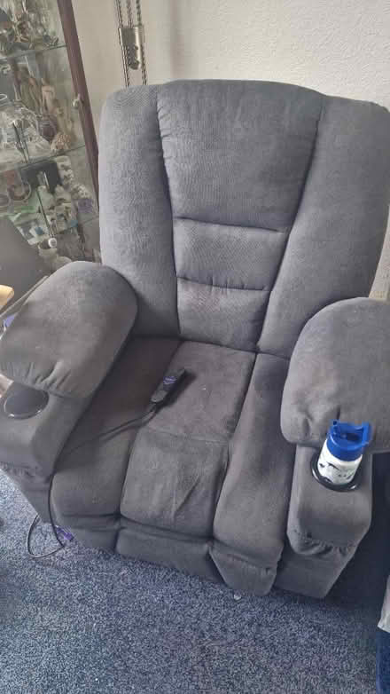 Photo of free Electric riser chair (Rosyth KY11) #1