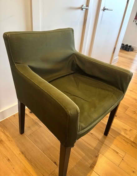 Photo of free Green chair (Bethnal Green E2) #1