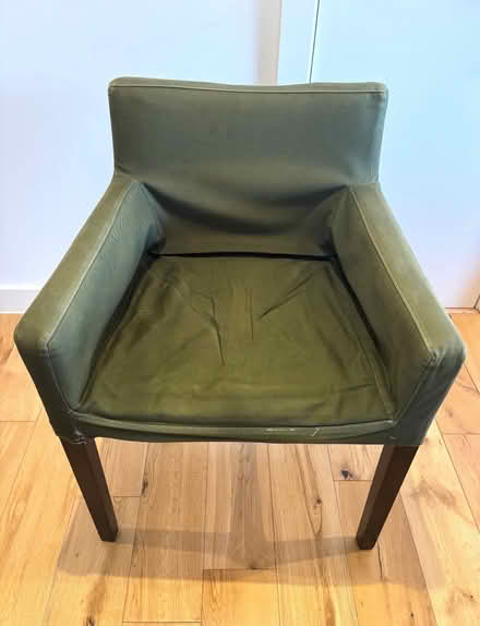 Photo of free Green chair (Bethnal Green E2) #2