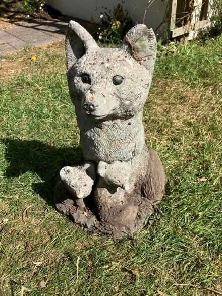 Photo of free Garden fox ornament (Wickford SS12) #1