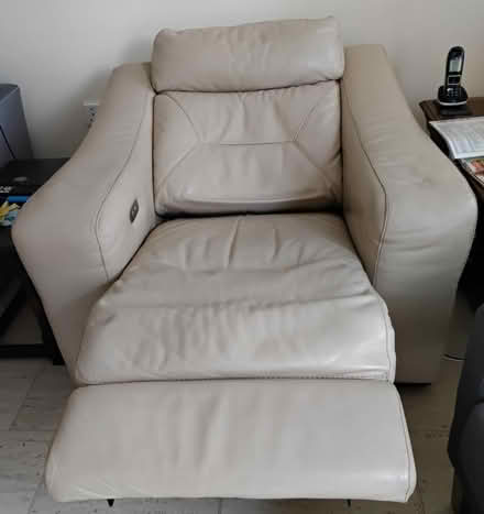 Photo of free Recliner armchair (Pinnocks Lane, Baldock) #3