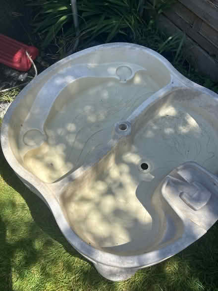 Photo of free Kids water/ sand pit missing plug (Kidlington OX5) #1