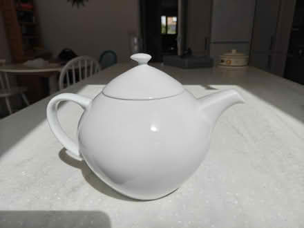 Photo of free Stylish Debenhams tea pot (Hurst Park, Molesey KT8) #1