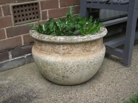 Photo of free Stone planter (Dairy Lane Estate DH4) #1