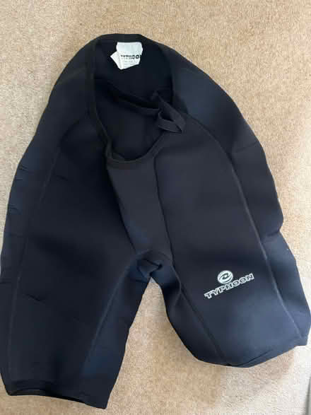 Photo of free Wetsuit shorts mens (BS16) #1