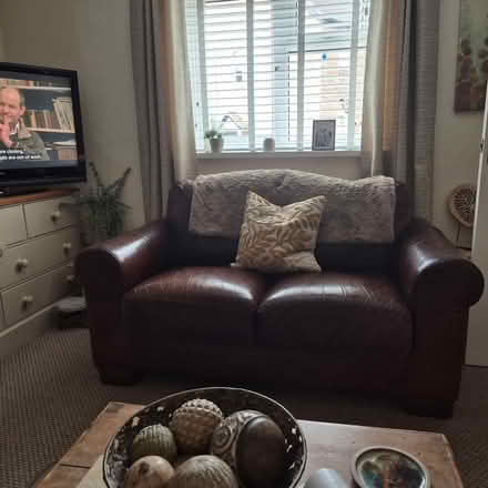 Photo of free 2 & 3 seater brown leather sofas (Much wenlock) #1