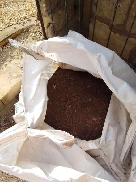 Photo of free grit for making concrete (Bailbrook BA1) #1