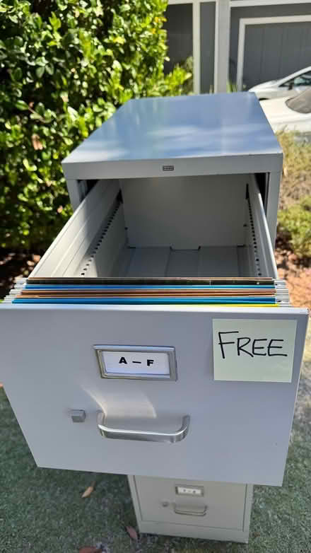 Photo of free Four drawer filing cabinet (Near La Colina Junior High) #2