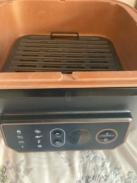 Photo of free Russell Hobbs air fryer/slow cooker (Fortis Green N10) #3