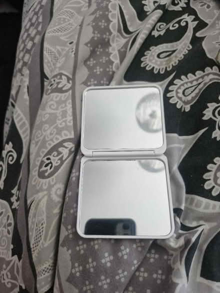 Photo of free Pocket mirror (Grove Park SE9) #2