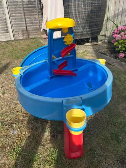 Photo of free Sand and water table (Ash) #1