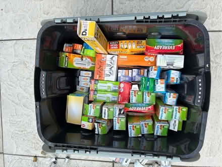 Photo of free Light Bulbs various (Beckley BH23) #1