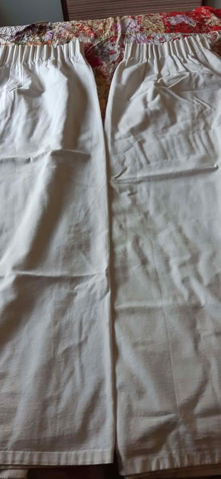 Photo of free Cream bedroom curtains (West Wycombe HP14) #1