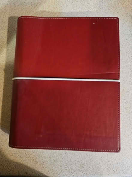Photo of free Filofax A5 and Pocket Organiser and lots of spare paper (Woodingdean BN2) #1
