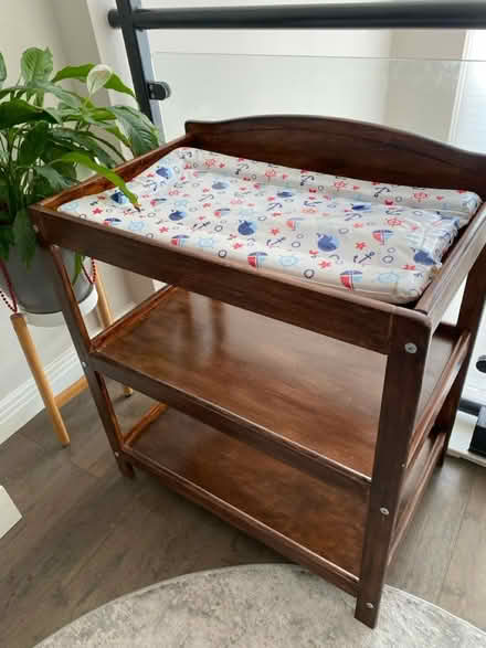Photo of free Changing desk (Kingston KT1) #1