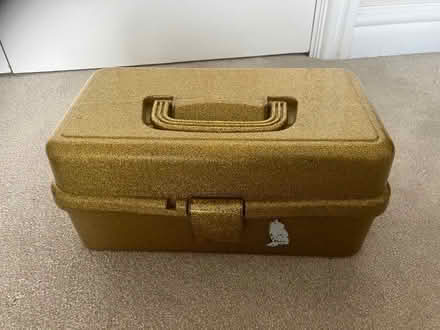 Photo of free Gold plastic art box (Nash MK17) #1