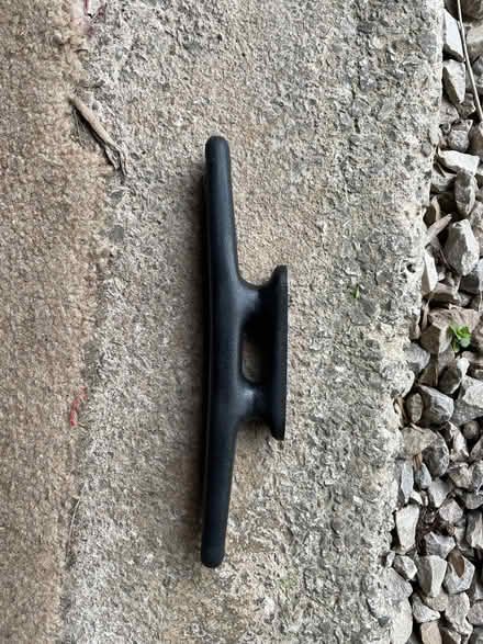 Photo of free 8” plastic cleat (Kents Bank LA11) #3