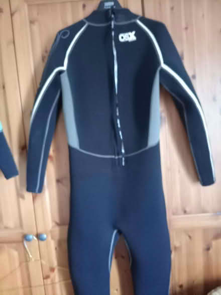 Photo of free unisex wetsuit. (Twerton BA2) #1