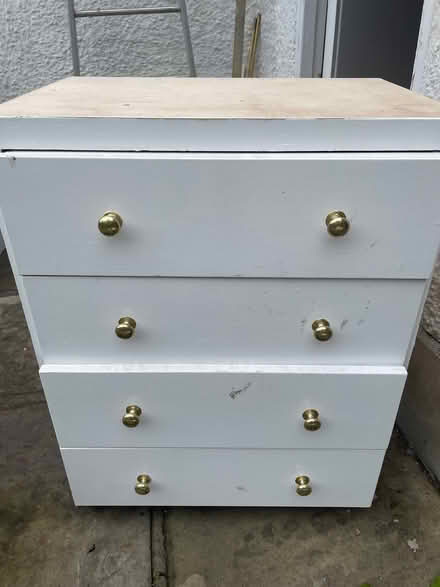 Photo of free Chest of drawers (The Grange EH9) #1