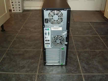 Photo of free HP Elite 8200 Tower PC Base Unit - Working (Yateley GU46) #2