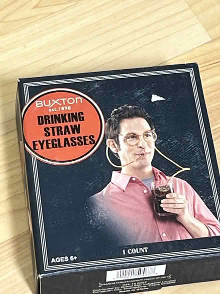 Photo of free Drinking Straw Eyeglasses (Wolfe & Reed) #1