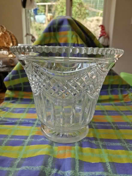 Photo of free Heavy cut glass vase (Hindhead, Surrey) #1