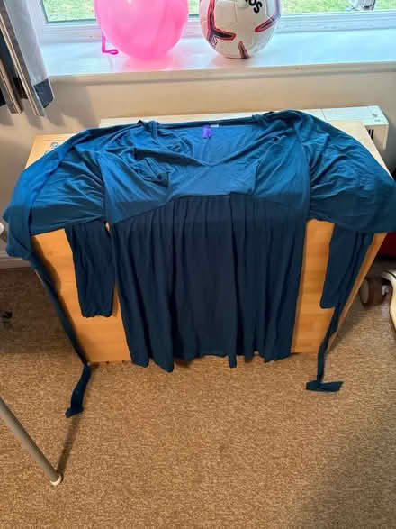 Photo of free Man shirt & woman maternity dress (Haunch lane B13) #4
