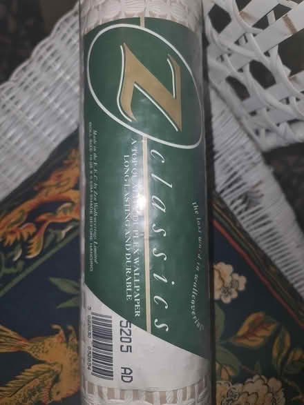Photo of free Textured wallpaper, cream + beige (Hackney E8) #3