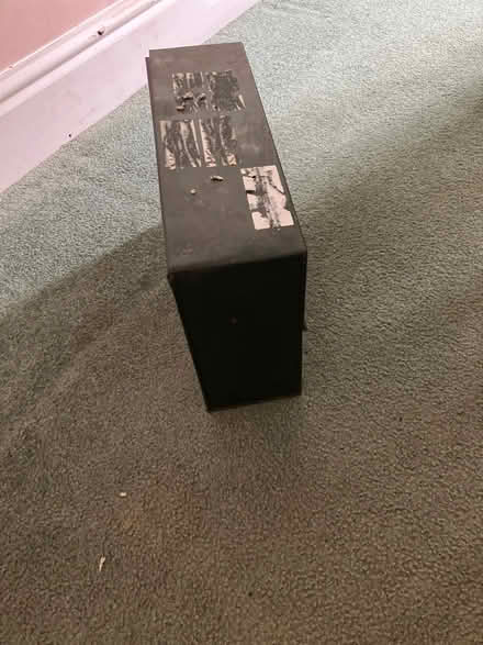 Photo of free Old skool metal filing box (Pant SY10) #3