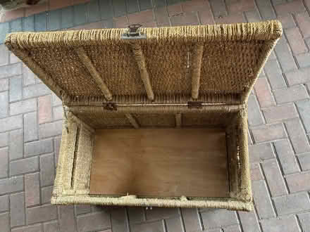 Photo of free Large storage/blanket box (Portsmouth, Farlington PO6) #4