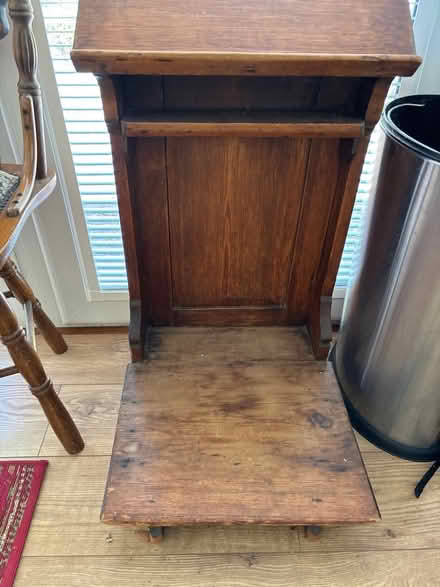Photo of free Kneeling pew (UpperHale GU9) #1
