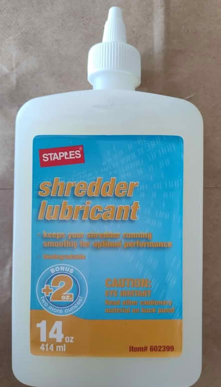 Photo of free Staples - Paper Shredder Lubricant (Saugus) #1
