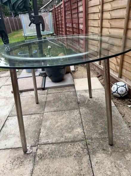 Photo of free Round glass table (Enfield EN1) #2