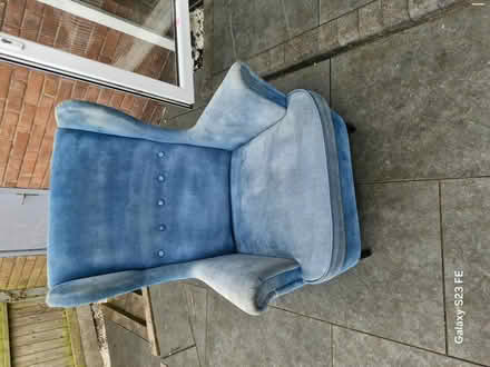 Photo of free Chair (CV5) #1
